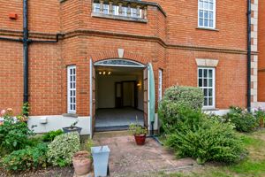 Private Patio- click for photo gallery